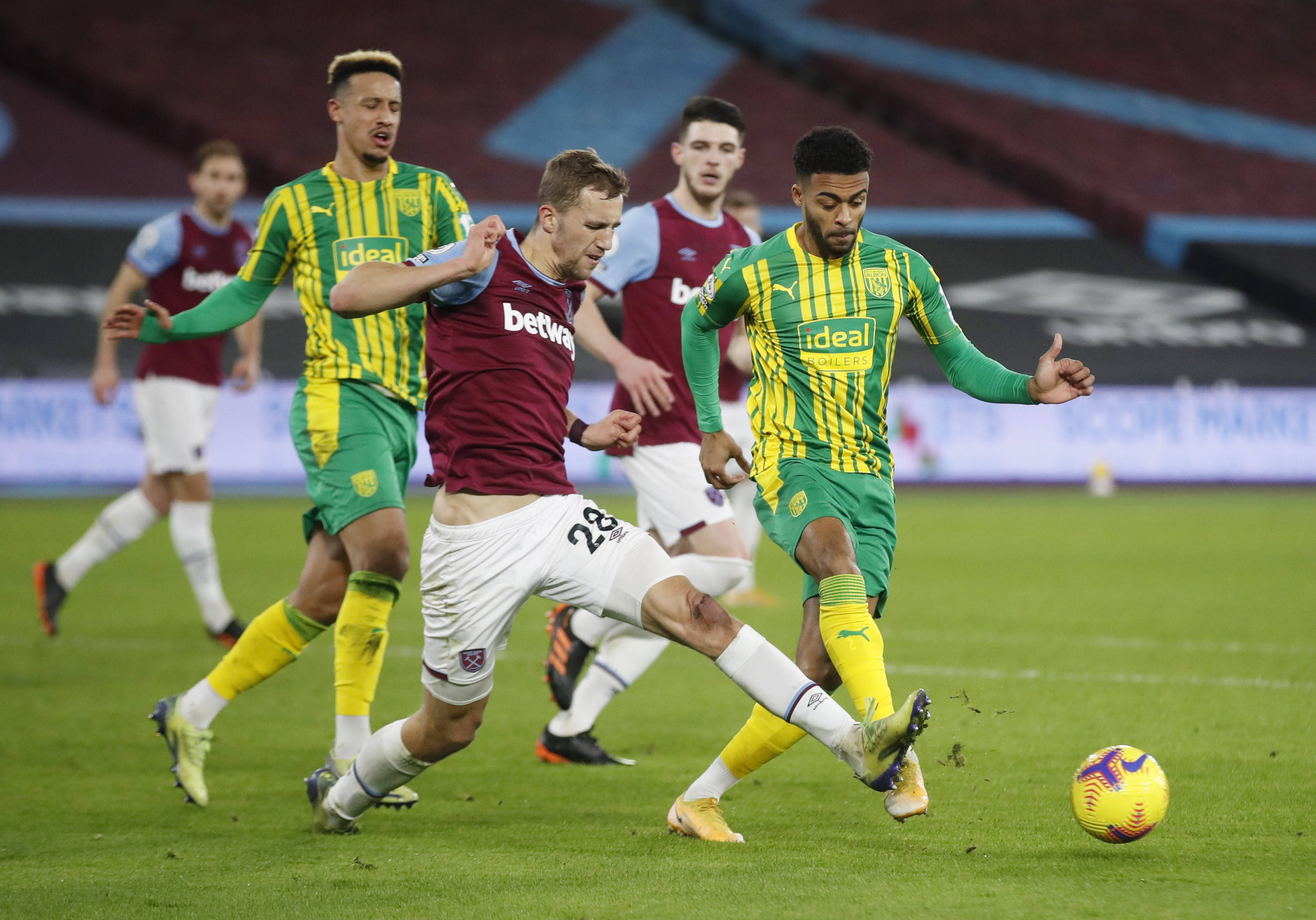 但凭借丰富 但凭借丰富