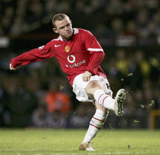 谣言满天飞 谣言满天飞