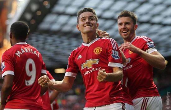 英超转会战 英超转会战