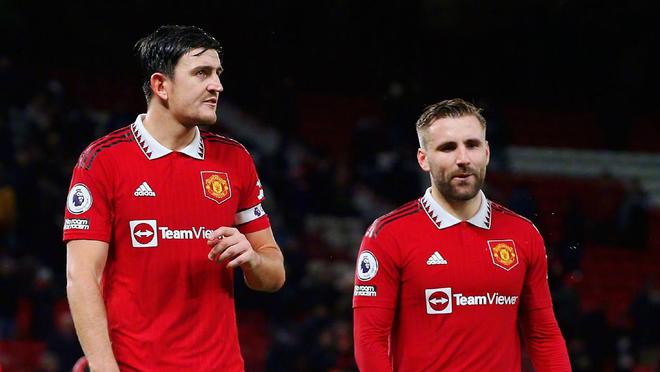 战曼城双响助球队晋级，利雅得新月前锋莱昂纳多当选本场最佳.